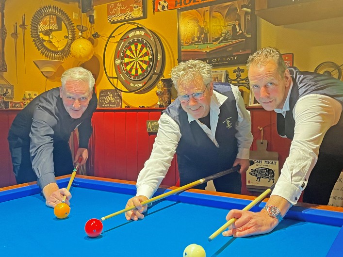 Foto Rolf, John en Henk